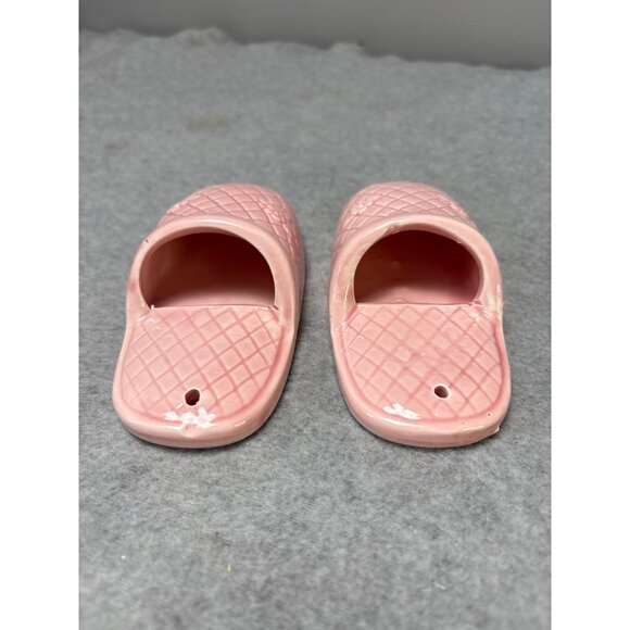 Vintage Pink Ceramic Slipper Wall Planters with Floral Quilt Pattern Hanging Pai - Picture 6 of 9